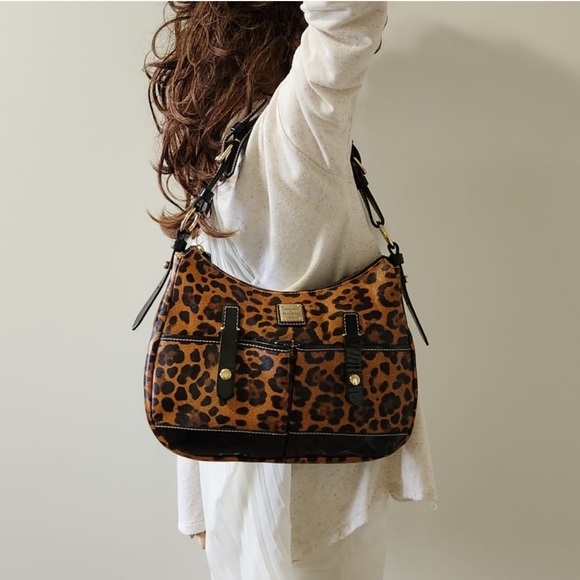 Rare Dooney And Bourke Leopard Safari Leather Shoulder Bag - Picture 2 of 9